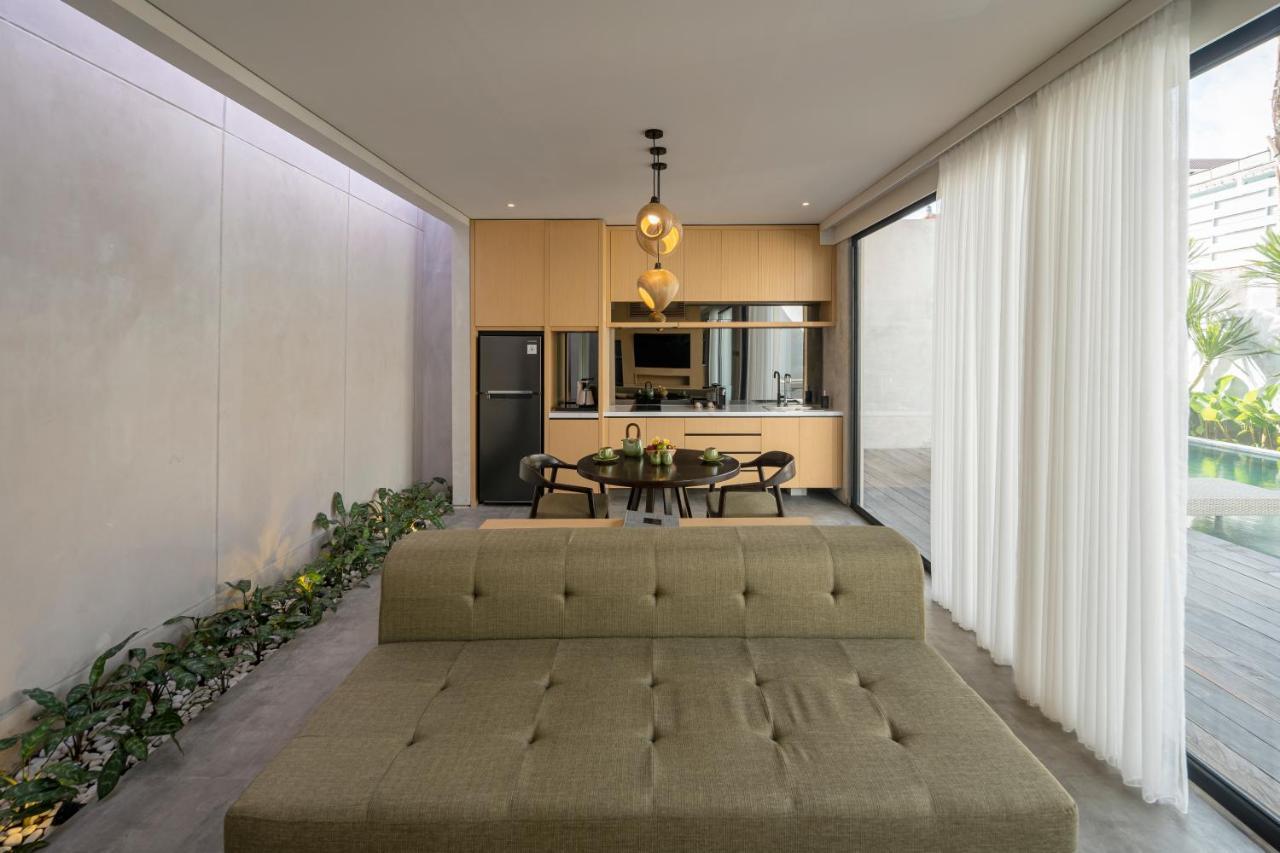 Villa Inspira Seminyak Esterno foto