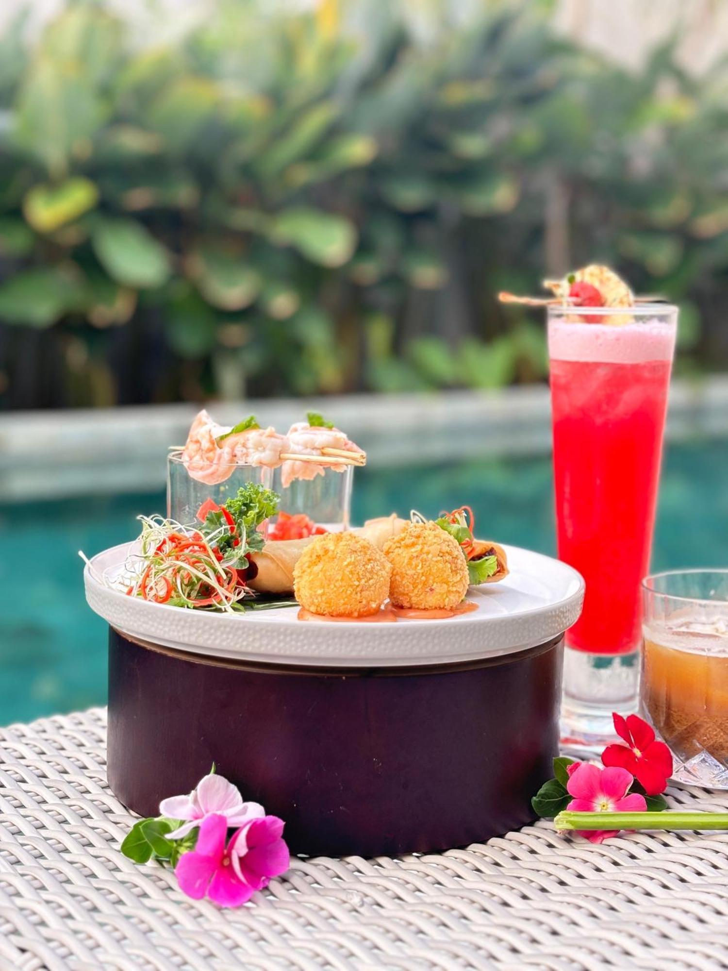 Villa Inspira Seminyak Esterno foto